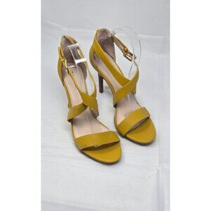 Tahari Desiray Strappy Sandals Slim Heels Buckle yellow Pump Women’s Size 8.5